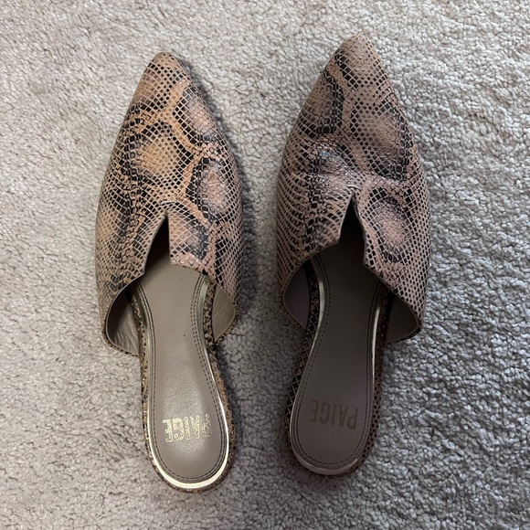 Paige snake skin slides, size 7 - Picture 1 of 3